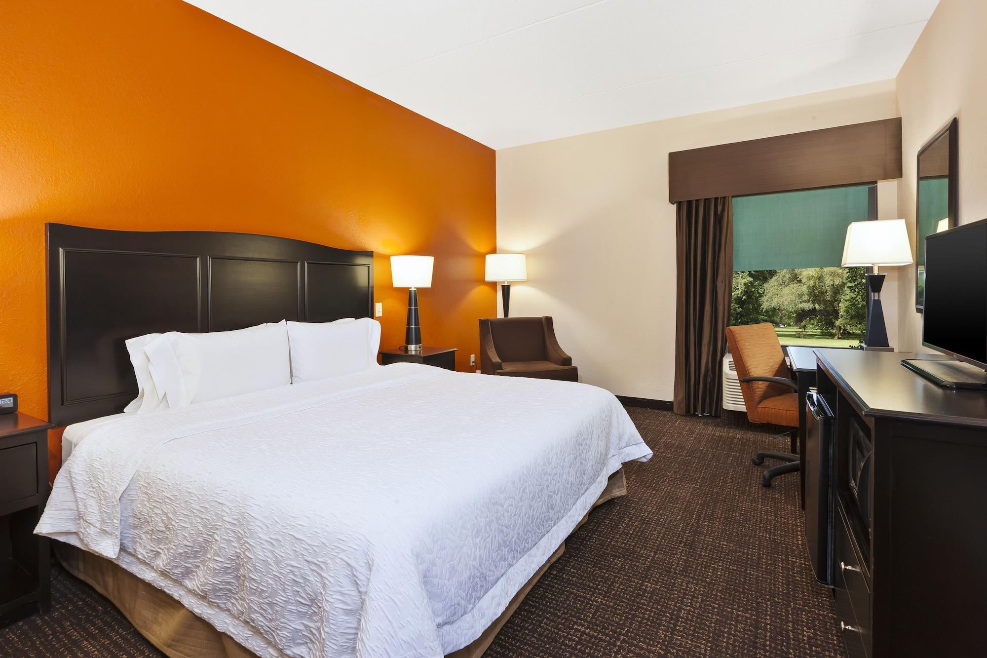 Surestay Plus Hotel By Best Western Stevensville St Joseph Экстерьер фото