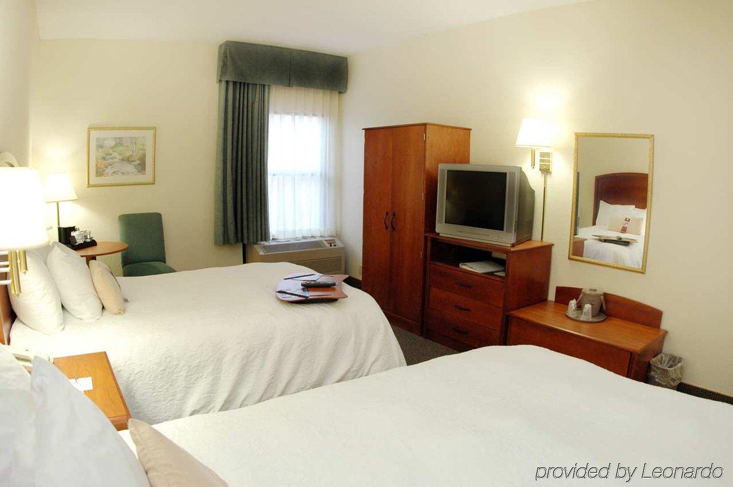 Surestay Plus Hotel By Best Western Stevensville St Joseph Номер фото
